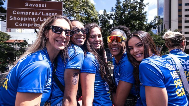Jogadoras do Minas se manifestam após despedida de campeã da Superliga Feminina