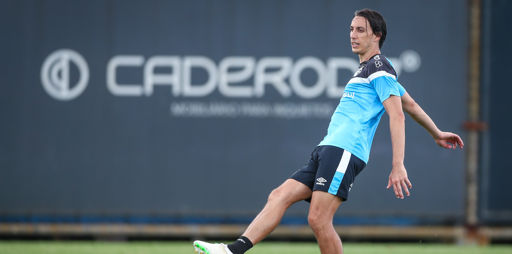 Geromel e Kannemann desfalcam Grêmio na estreia do Gauchão