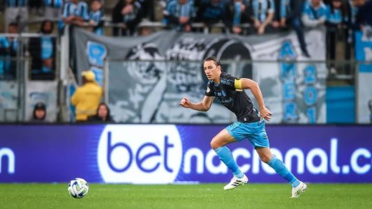 Geromel pode enfrentar o Palmeiras nesta quinta (21)