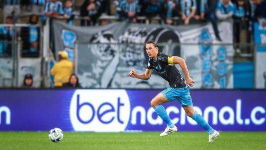 Geromel pode enfrentar o Palmeiras nesta quinta (21)