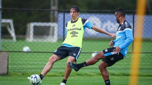 Geromel pode voltar a atuar diante do Cruzeiro