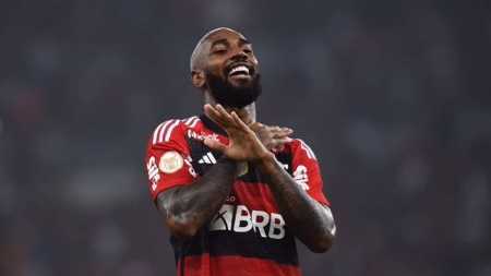 Gerson marcou na goleada do Flamengo sobre o Vasco