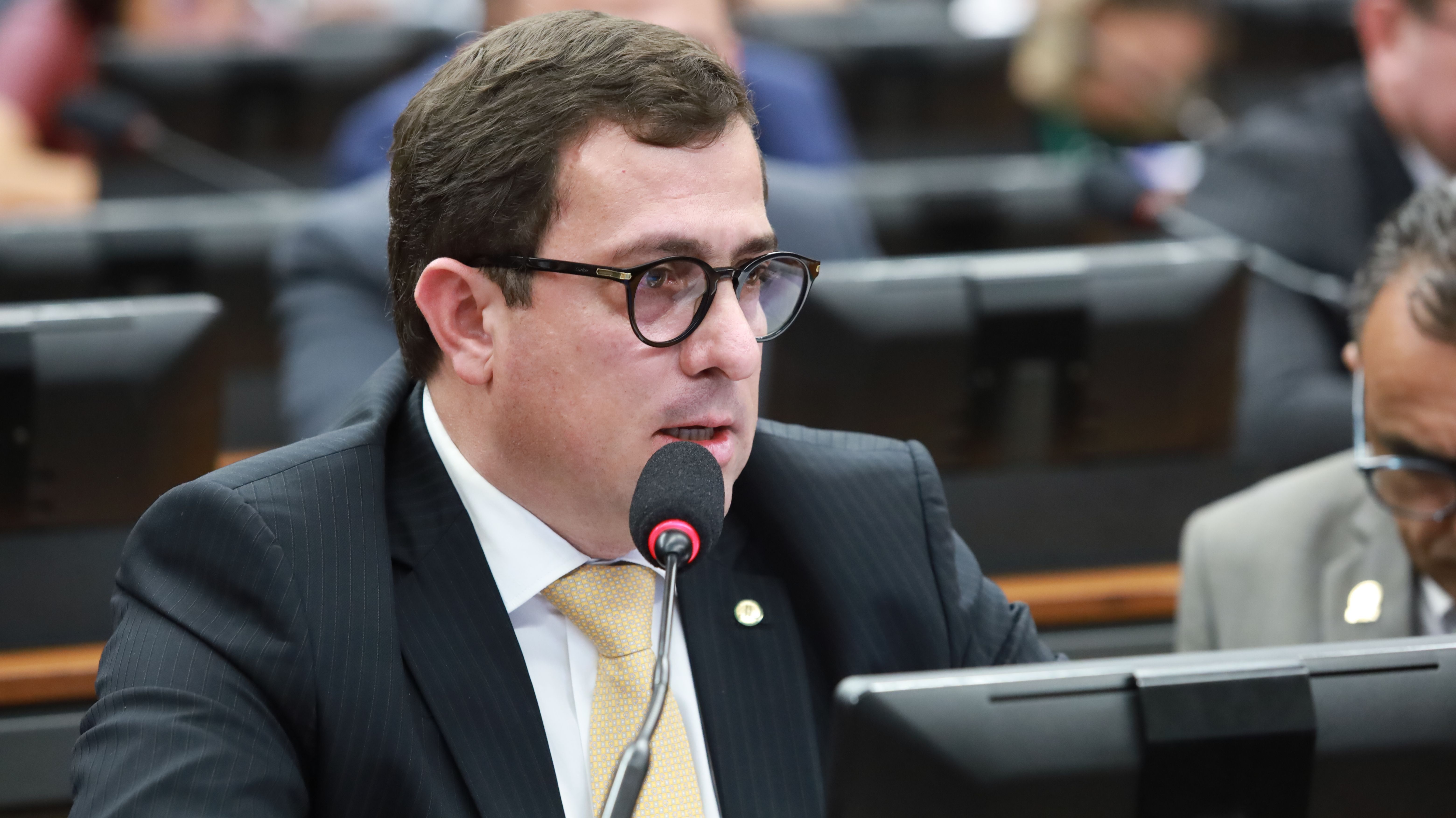 PSB confirma saída do maior bloco da Câmara, articulado por Arthur Lira