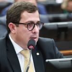 PSB confirma saída do maior bloco da Câmara, articulado por Arthur Lira