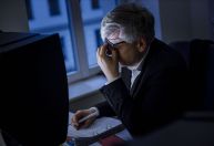 Dia do Trabalhador: psicóloga explica como evitar burnout e estresse excessivo