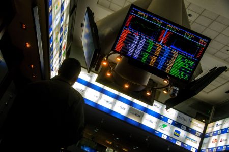 Sem detalhamento, mercado “fica no escuro“ com promessa de corte de gastos | CNN Brasil