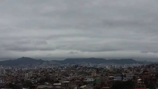 A previsão é que chova entre 20 e 30 mm/h ou até 50 mm/dia