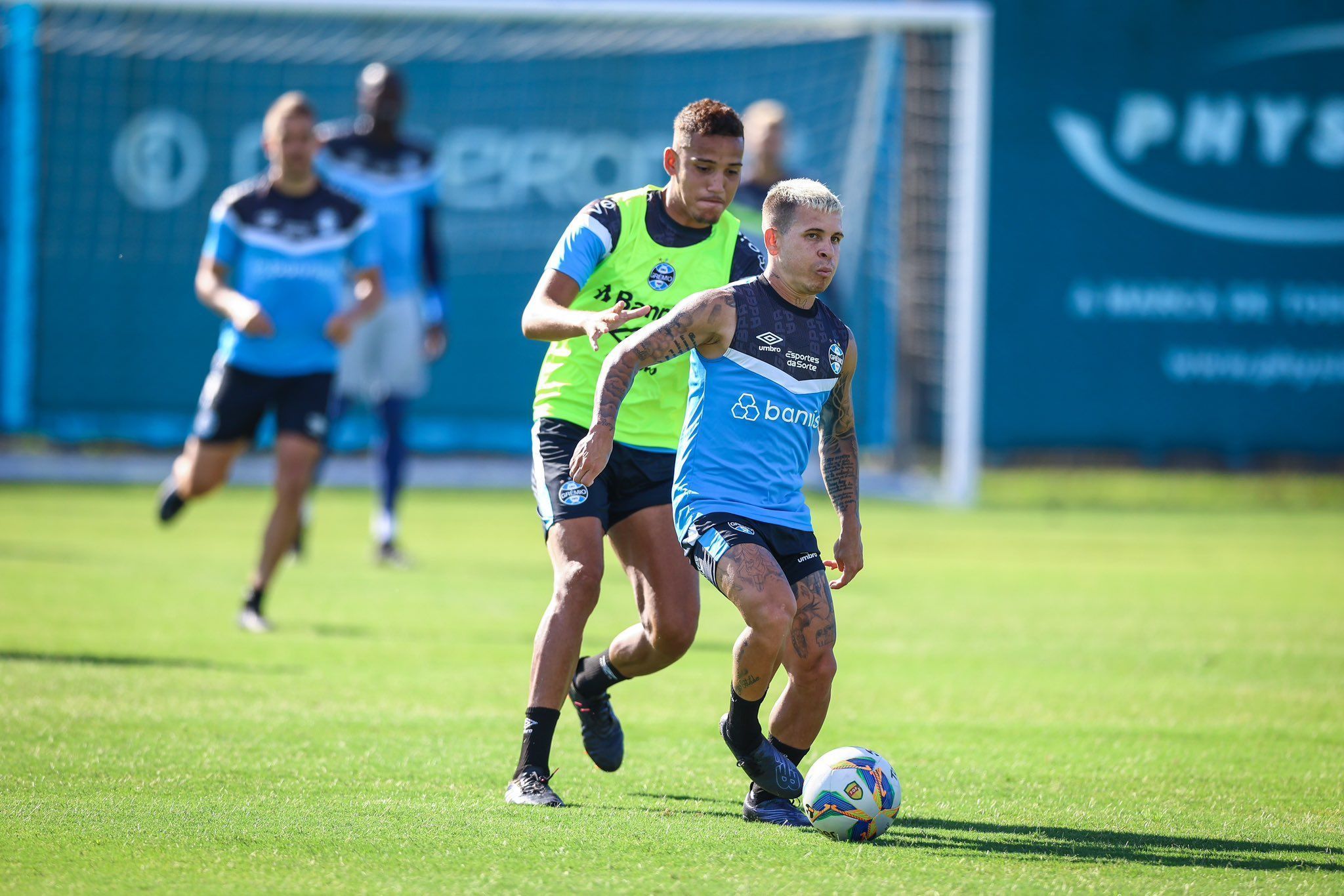 Com baixa na zaga, Grêmio está escalado para enfrentar o Juventude; veja times