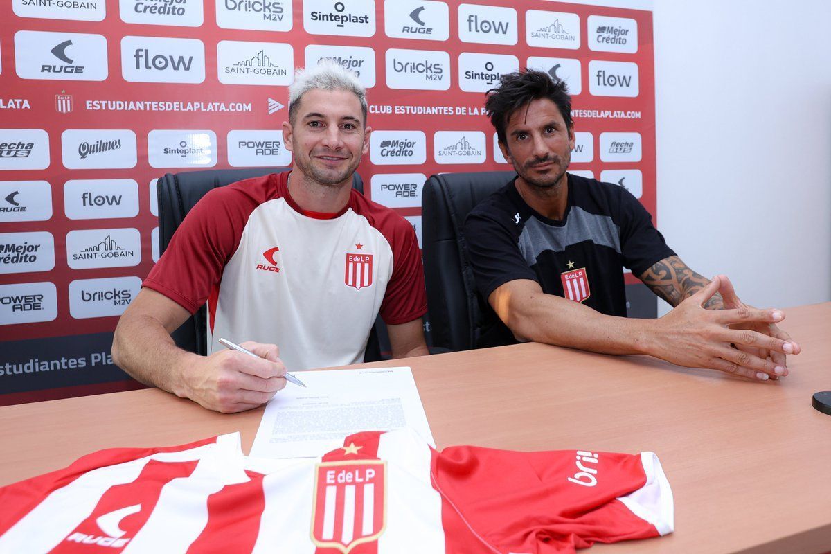 Alario deixa o Inter e é anunciado por clube argentino