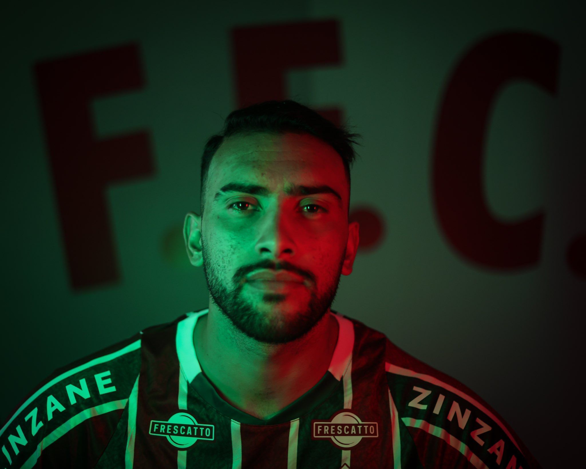 Fluminense anuncia contratação de zagueiro argentino, quarto reforço para 2025