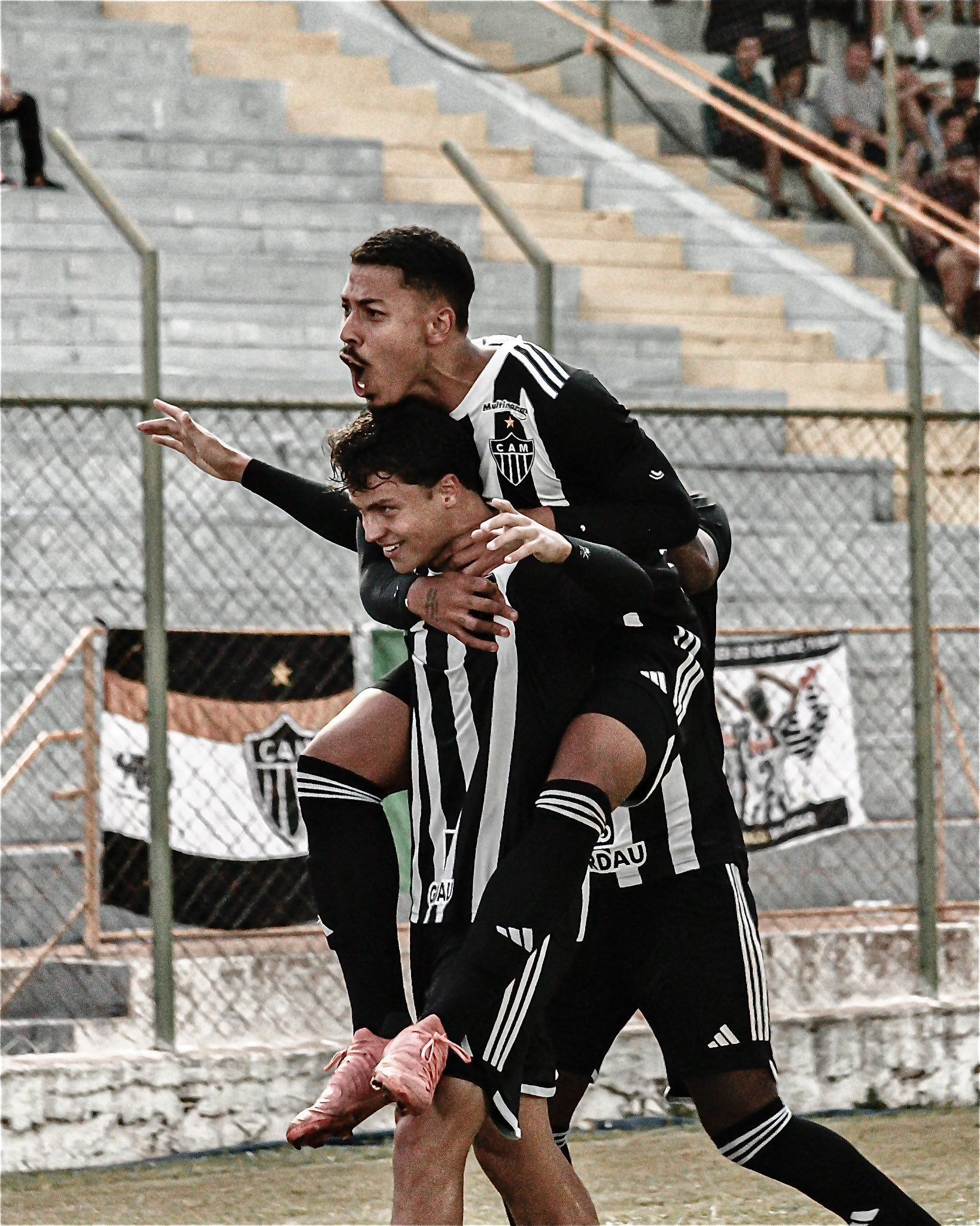 Atlético bate Nova Iguaçu e fica próximo de classificação na Copinha