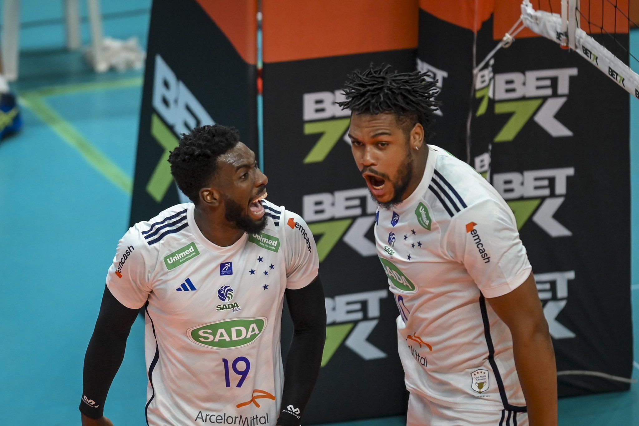 Sada Cruzeiro vence Itambé Minas e amplia vantagem na liderança da Superliga Masculina