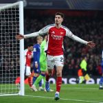 Arsenal goleia Dínamo de Zagreb e 'cola' nos líderes da Champions League