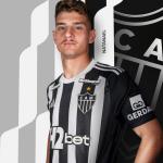 Atlético anuncia a contratação do lateral-direito Natanael, ex-Coritiba