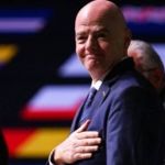 Gianni Infantino é reeleito presidente da Fifa e seguirá no cargo até 2027
