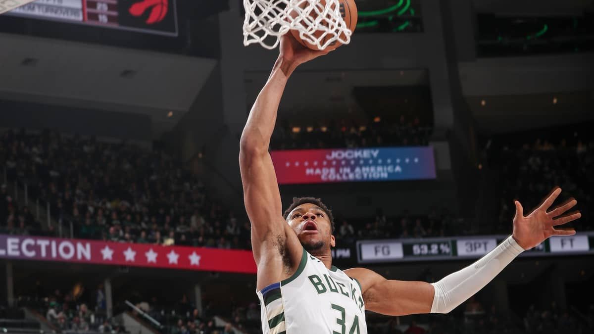Campeão da NBA sai em defesa de Noah Lyles: 'Comentários negativos por dizer o óbvio'
