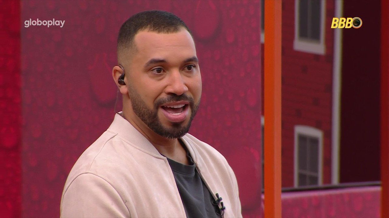 Gil do Vigor entra na casa e alerta participantes do BBB 25 sobre reta final