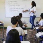 Vagas para professor e assistente: veja detalhes do concurso público para Educação de MG
