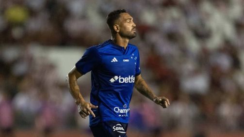 Gilberto, atacante do Cruzeiro