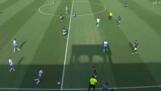 Gilberto bateu falta antes do meio de campo