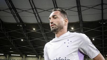 Gilberto está perto de deixar o Cruzeiro mesmo antes do fim do seu contrato