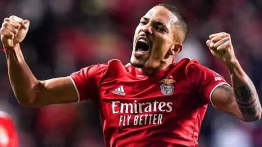 Gilberto, lateral-direito do Benfica