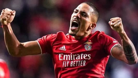 Gilberto, lateral-direito do Benfica