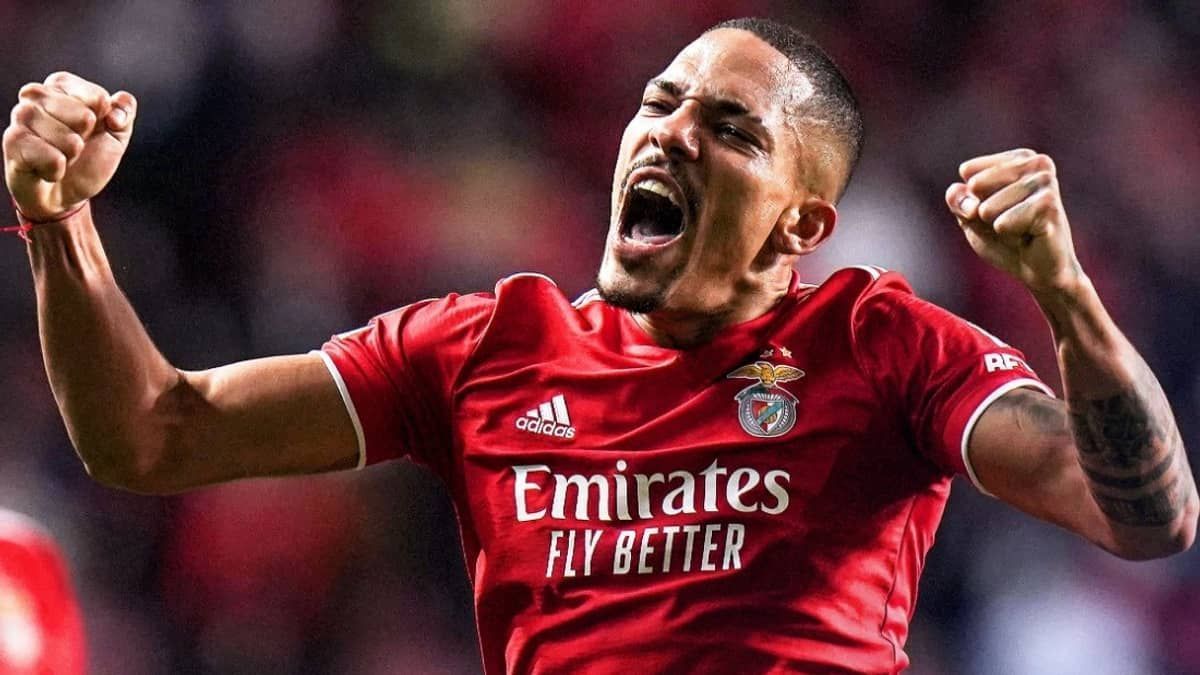 Bahia negocia com lateral Gilberto, do Benfica