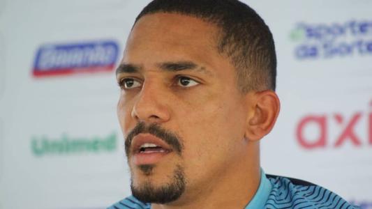 Gilberto, lateral do Bahia