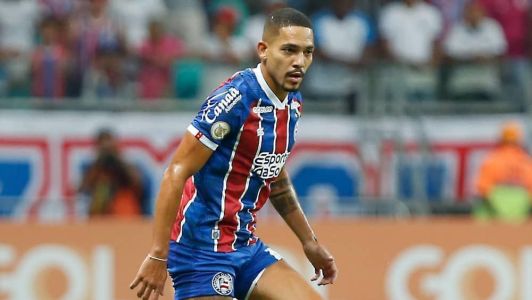 Gilberto, lateral do Bahia