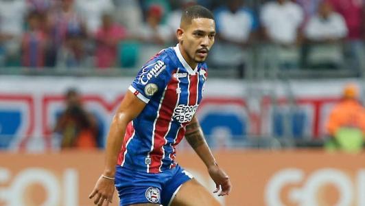 Gilberto, lateral do Bahia
