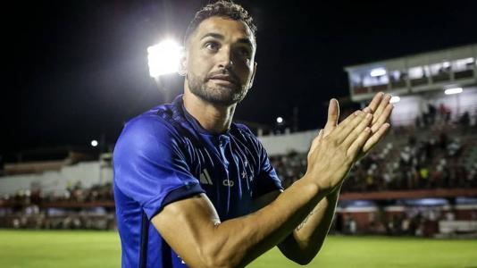 Gilberto, que marcou três gols contra o Villa Nova, deve ser titular diante da Caldense