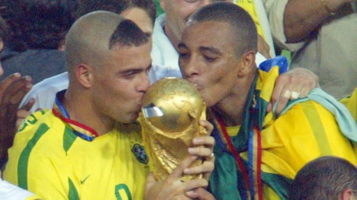 Gilberto Silva era jogador do Atlético durante a Copa do Mundo de 2002