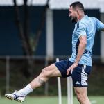 Cruzeiro vive expectativa por Gilberto antes de clássico com o América