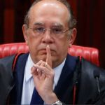 Gilmar Mendes brinca com Moraes sobre eleição no STF: “Vai colocar no inquérito“