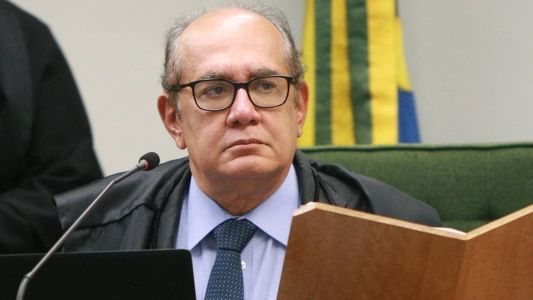 Gilmar Mendes conduz o julgamento