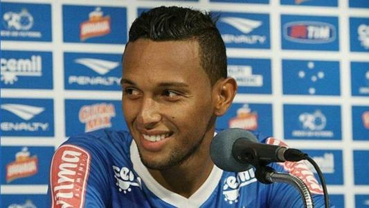 Gilson teve passagem rápida passagem pelo Cruzeiro