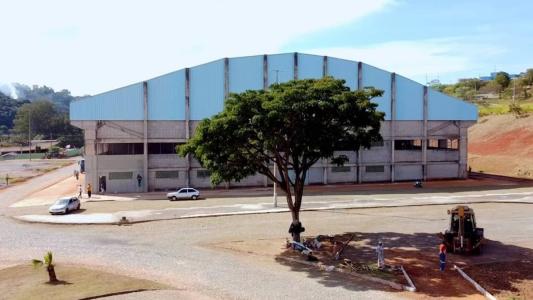 Ginásio foi reinaugurado após 10 anos interditado