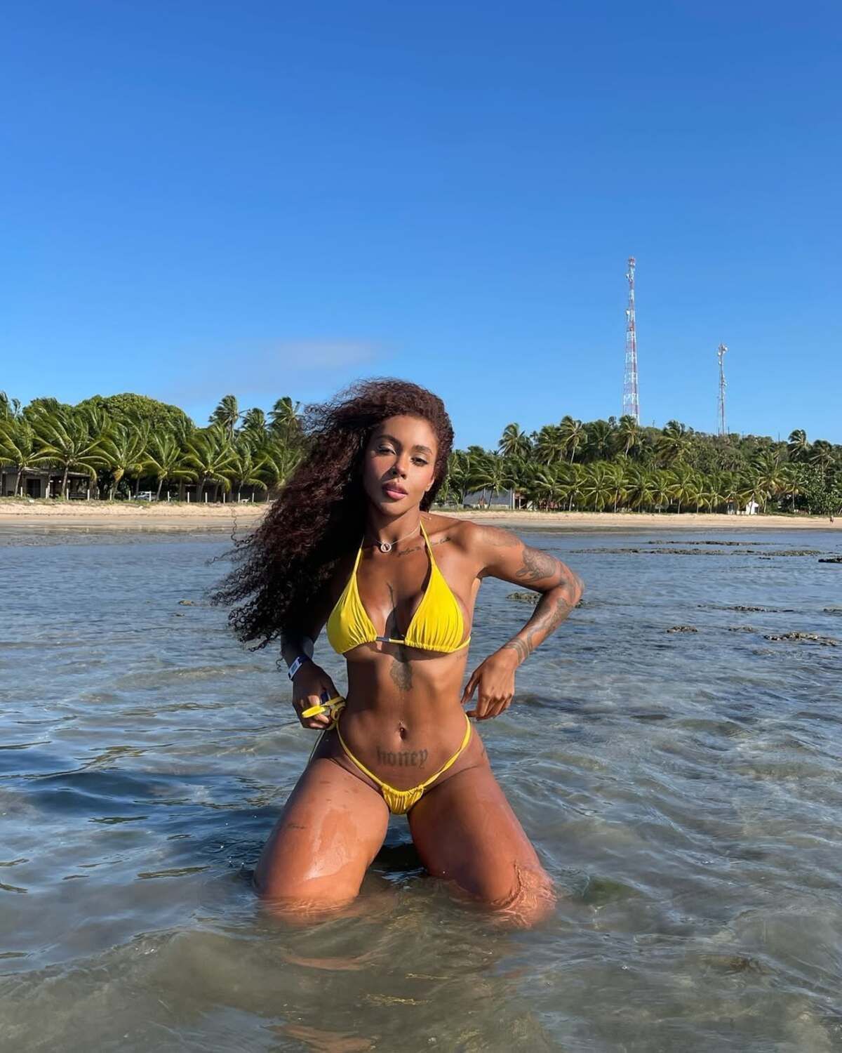 BBB 25: quem é Giovanna Jacobina, irmã de Gracyanne Barbosa que considera Belo como 'pai'