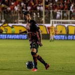 Vitória pode perder Giovanni Augusto para enfrentar o Londrina