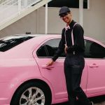 Dono de carro rosa, mineiro lucra com filme da ‘Barbie’