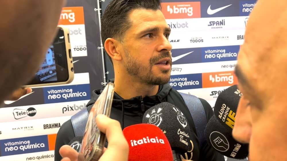 Giuliano diz que situação do Corinthians é preocupante