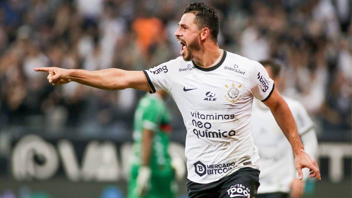 Corinthians é escalado com reservas para jogo na Libertadores; veja time