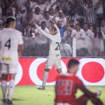 À espera de Neymar, Santos vira sobre o São Paulo e volta a vencer no Paulista