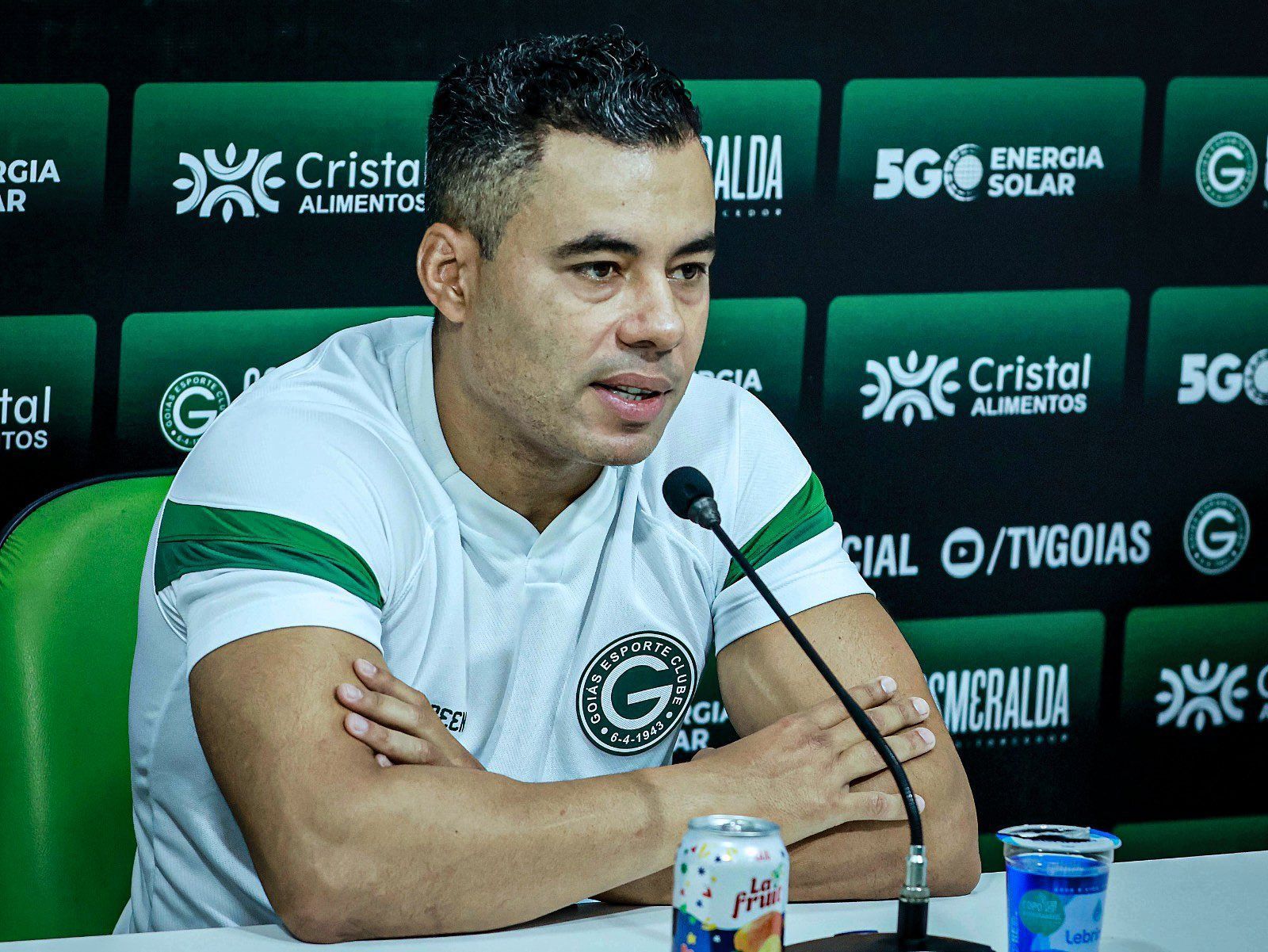 Clube da Série B anuncia demissão de treinador e já tem novo alvo no mercado