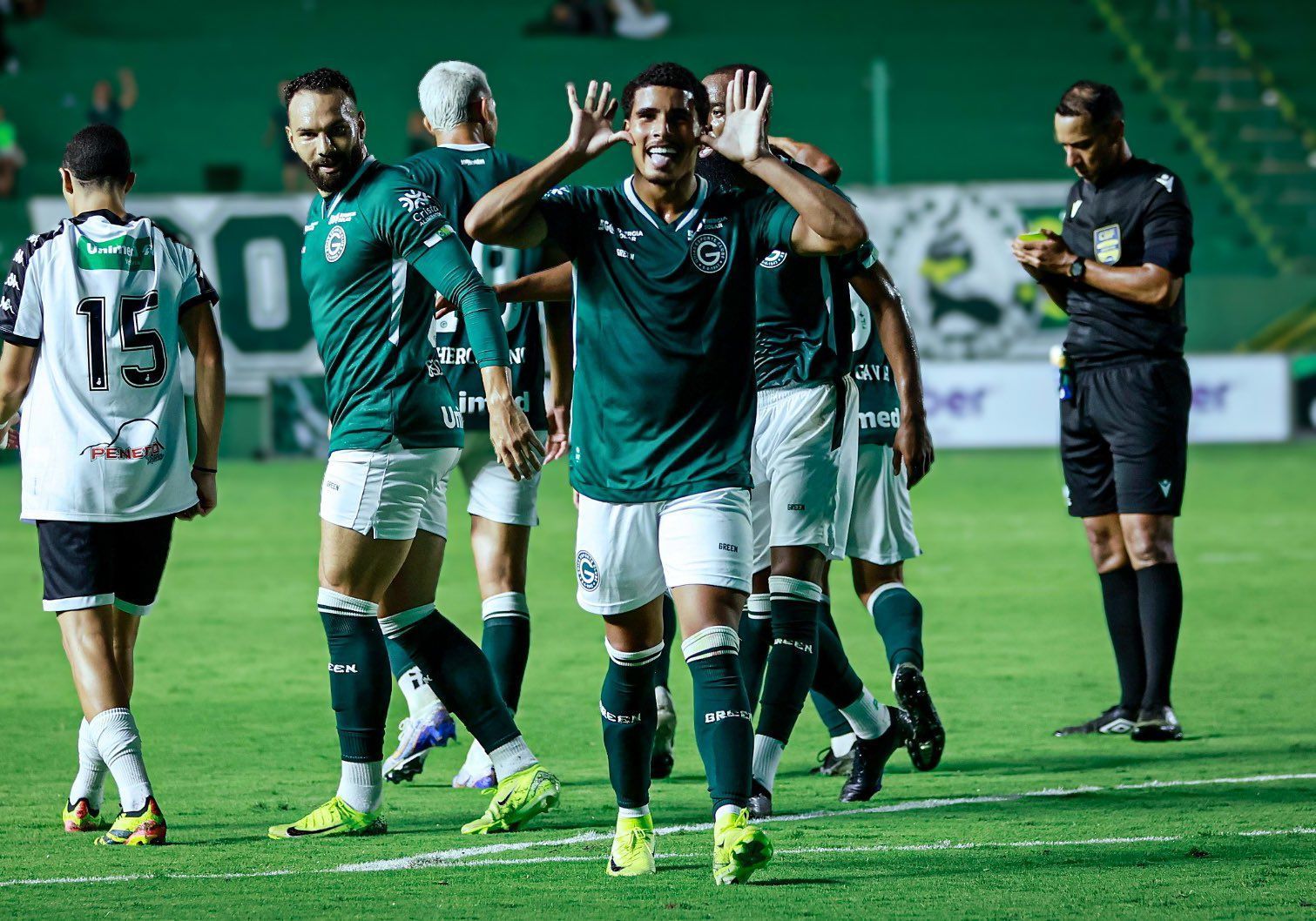 Aparecidense-GO x Goiás: horário e onde assistir ao vivo pelo Campeonato Goiano