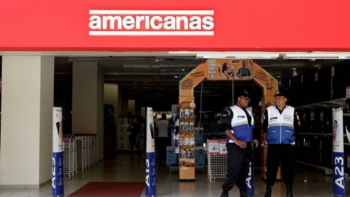 Americanas demite 1.400 funcionários em uma semana; empresa passa por recuperação judicial