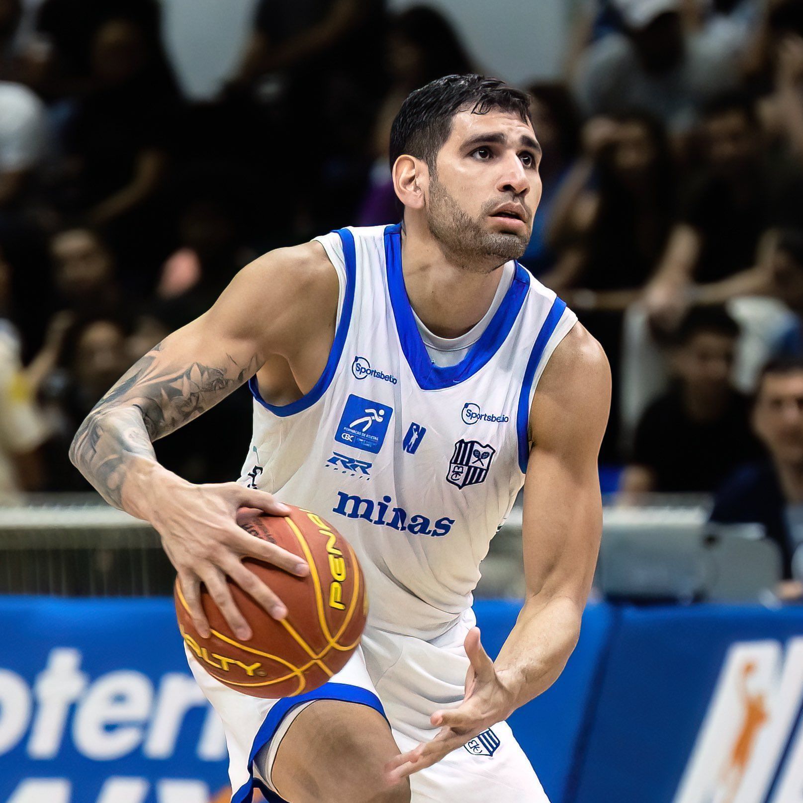 Dominante, Minas supera Pato e chega a quatro vitórias seguidas no NBB