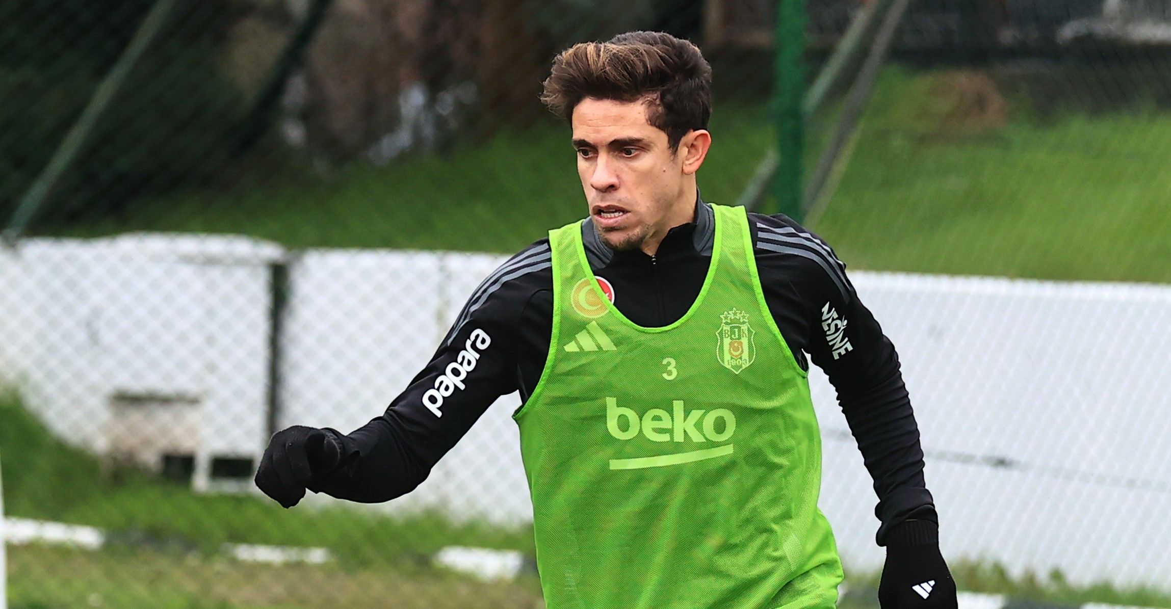 Corinthians acerta detalhes de negócio e fica próximo de anunciar zagueiro