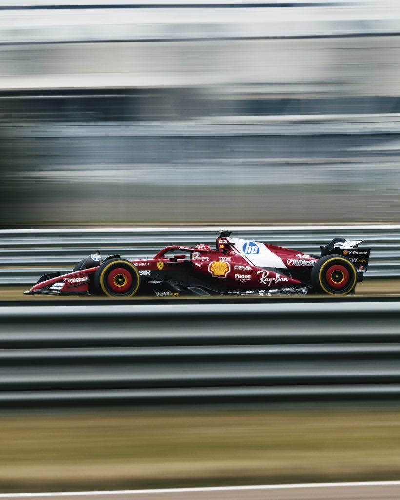 Fórmula 1: com Hamilton, Ferrari revela e testa carro para temporada 2025
